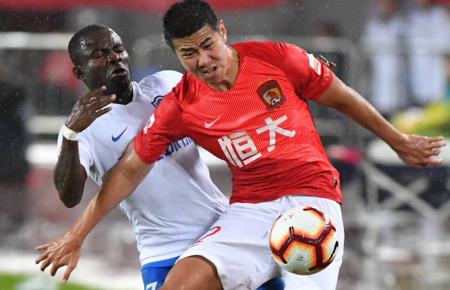 运动员在追 运动员在追