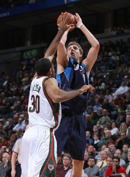 与底角站位 与底角站位